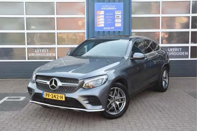 Mercedes-Benz GLC-Klasse Coupé (2017) thumbnail 1