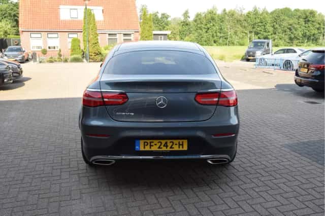 Mercedes-Benz GLC-Klasse Coupé (2017) thumbnail 5