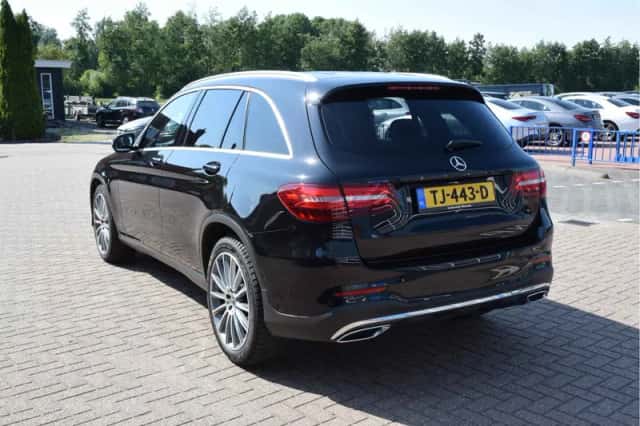 Mercedes-Benz GLC-Klasse (2018) thumbnail 3