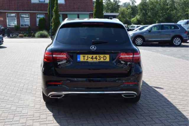 Mercedes-Benz GLC-Klasse (2018) thumbnail 5