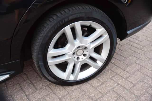 Mercedes-Benz M-Klasse (2012) thumbnail 6