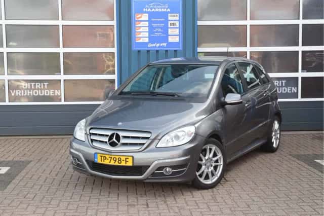 Mercedes-Benz B-Klasse (2010) thumbnail 1