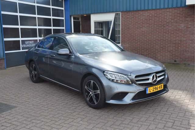 Mercedes-Benz C-Klasse (2020) thumbnail 5