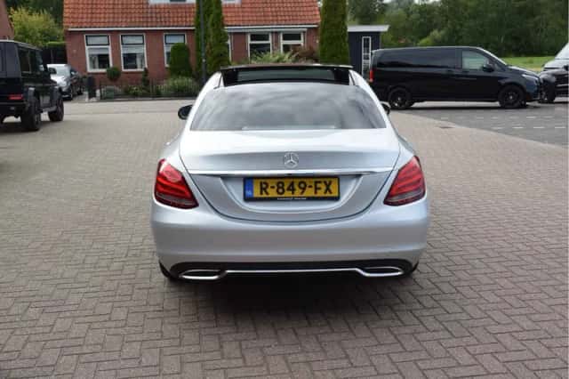 Mercedes-Benz C-Klasse (2016) thumbnail 5