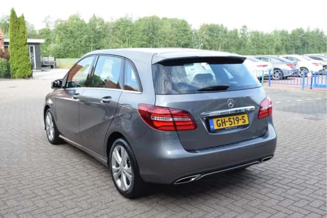 Mercedes-Benz B-Klasse (2015) thumbnail 3