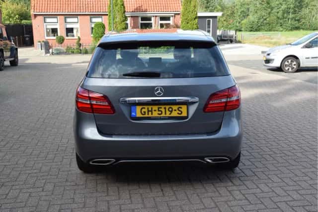 Mercedes-Benz B-Klasse (2015) thumbnail 5