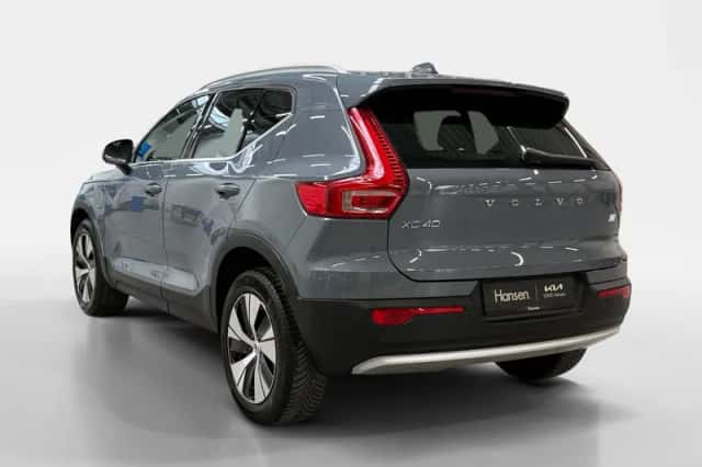 Volvo XC40 (2022) thumbnail 6