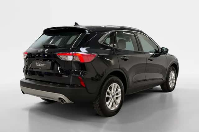 Ford Kuga (2022) thumbnail 2