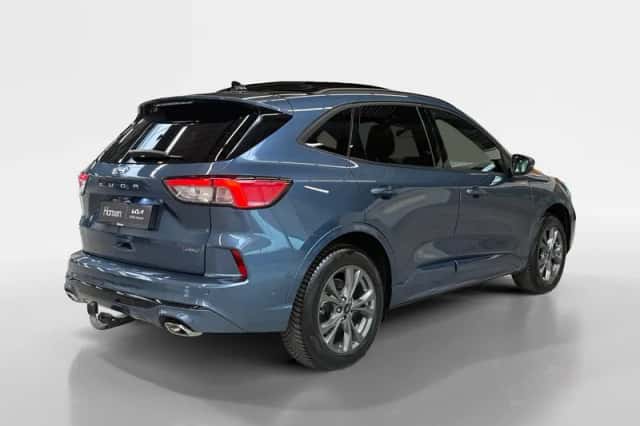 Ford Kuga (2024) thumbnail 2