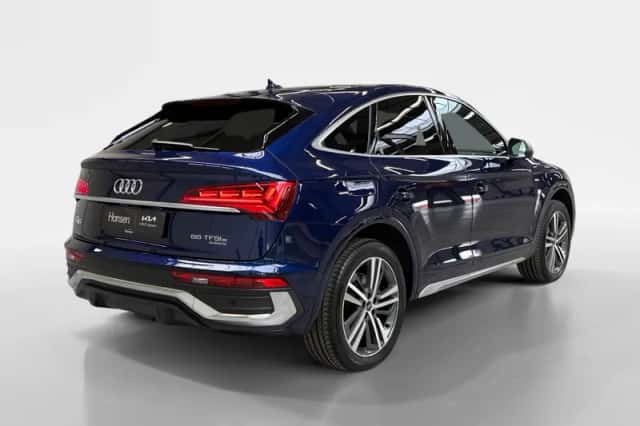 Audi Q5 Sportback (2022) thumbnail 2