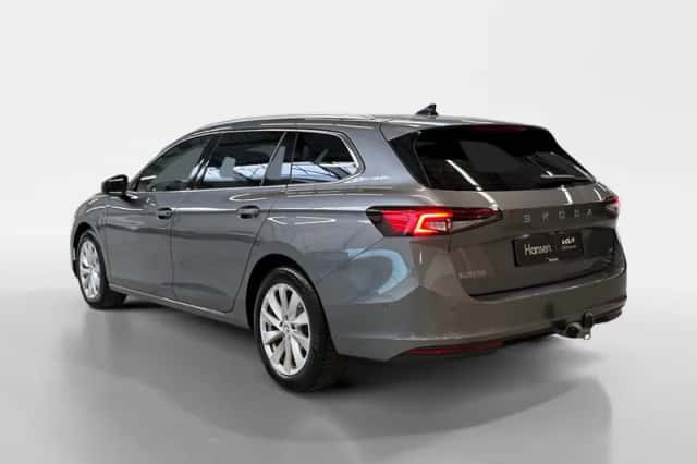 Škoda Superb (2024) thumbnail 6