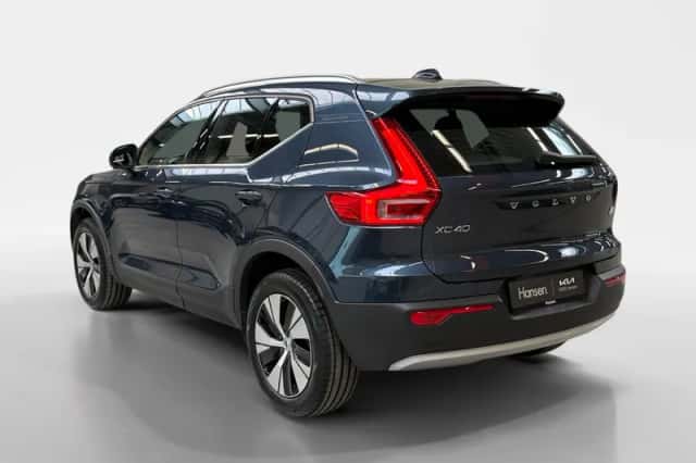 Volvo XC40 (2022) thumbnail 6