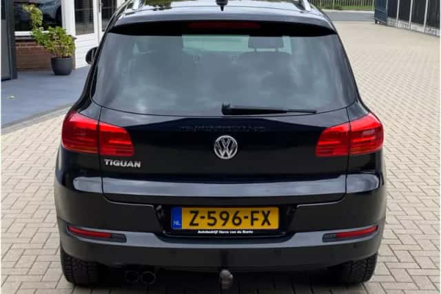 Volkswagen Tiguan (2013) thumbnail 3