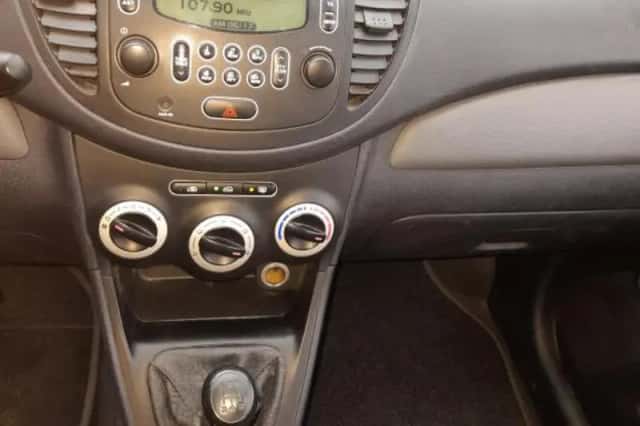 Hyundai i10 (2008) thumbnail 2