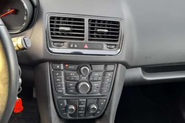 Opel Meriva (2015) thumbnail 5