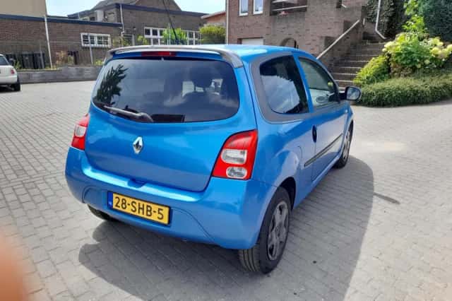 Renault Twingo (2011) thumbnail 6