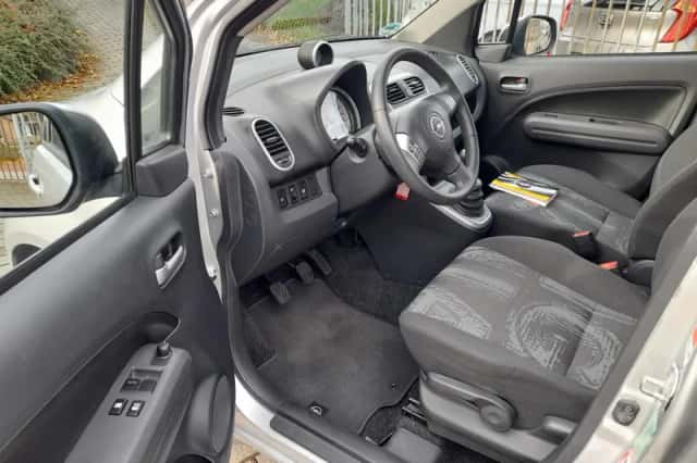 Opel Agila (2013) thumbnail 3