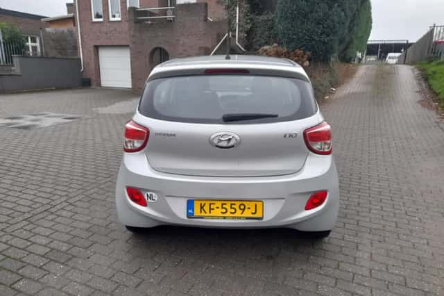 Hyundai i10 (2016) thumbnail 6