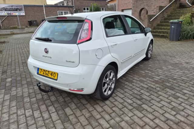 Fiat Punto Evo (2015) thumbnail 5