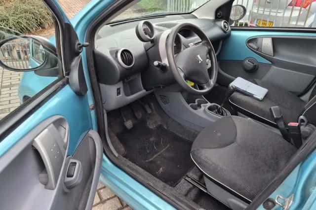 Peugeot 107 (2011) thumbnail 3