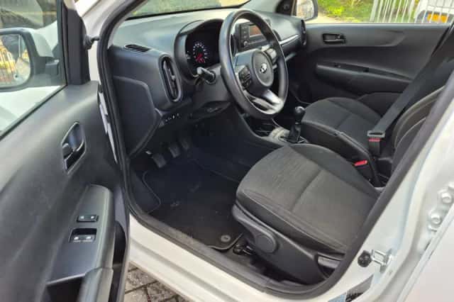 Kia Picanto (2019) thumbnail 5