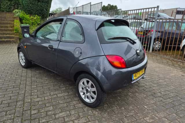Ford Ka (2006) thumbnail 4