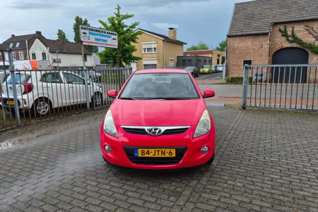 Hyundai i20 (2009) thumbnail 5