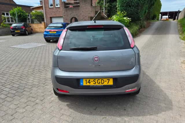 Fiat Punto Evo (2011) thumbnail 5