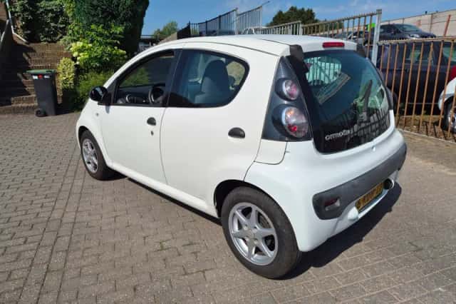 Citroën C1 (2013) thumbnail 3