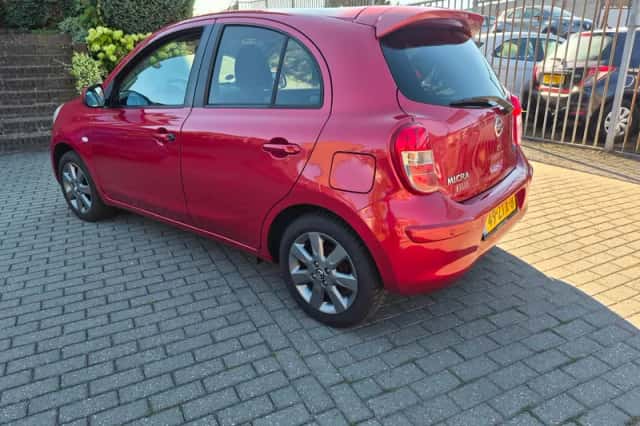 Nissan Micra (2013) thumbnail 5