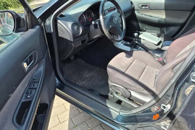 Mazda 6 (2005) thumbnail 3