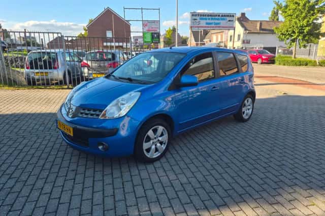 Nissan Note (2006) thumbnail 1