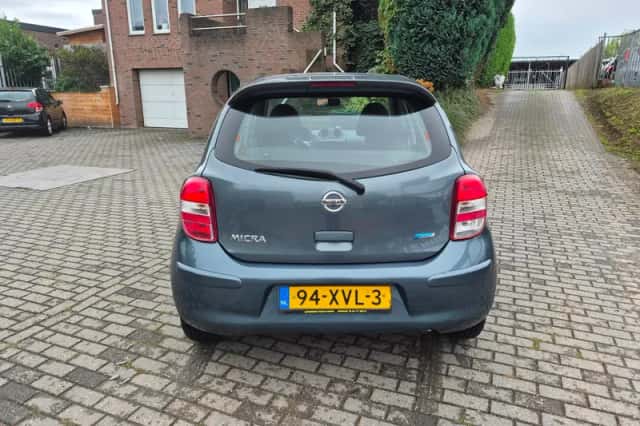 Nissan Micra (2012) thumbnail 6