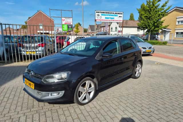 Volkswagen Polo (2010) thumbnail 1