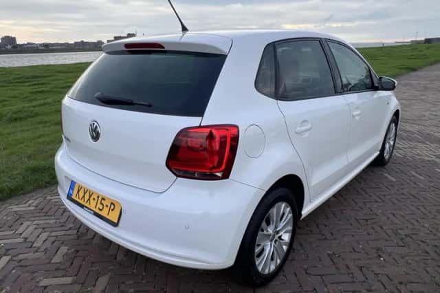 Volkswagen Polo (2013) thumbnail 5