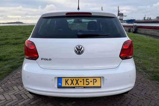 Volkswagen Polo (2013) thumbnail 6
