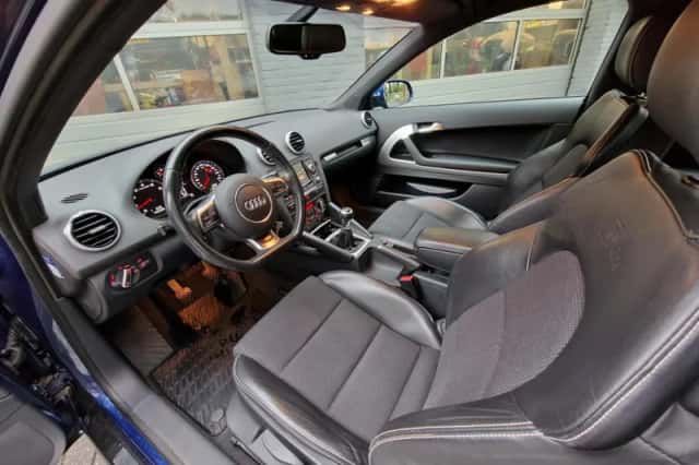 Audi A3 (2011) thumbnail 4