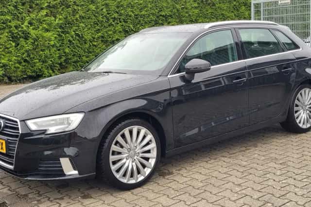 Audi A3 (2017) thumbnail 3