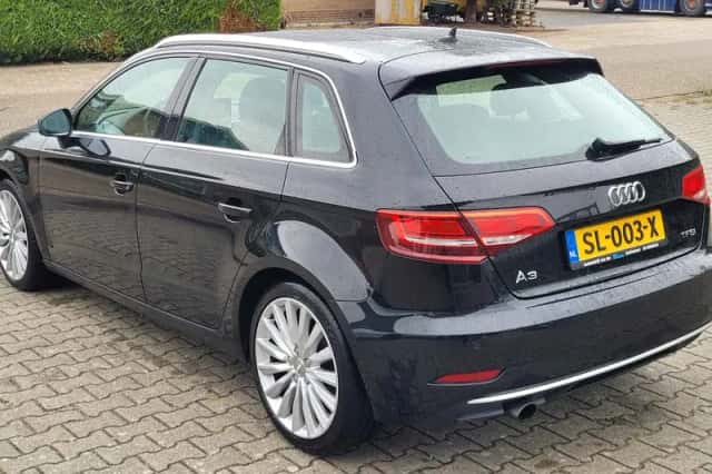 Audi A3 (2017) thumbnail 6