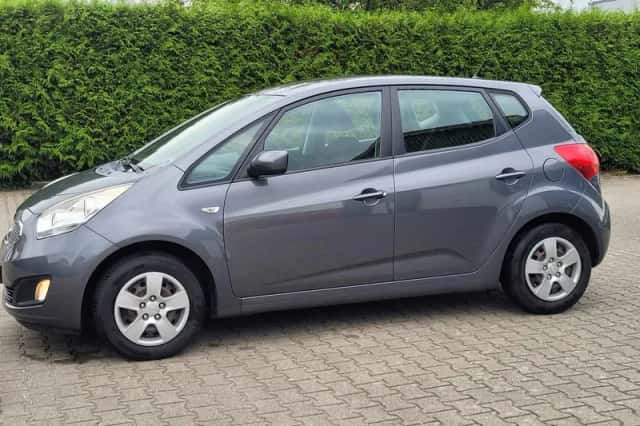 Kia Venga (2011) thumbnail 5