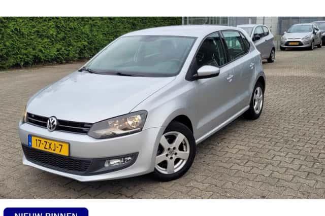 Volkswagen Polo (2013) thumbnail 1