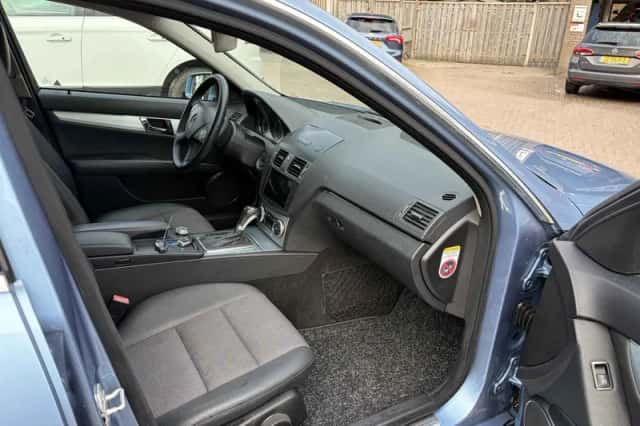 Mercedes-Benz C-Klasse (2010) thumbnail 5