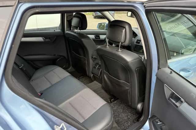 Mercedes-Benz C-Klasse (2010) thumbnail 6