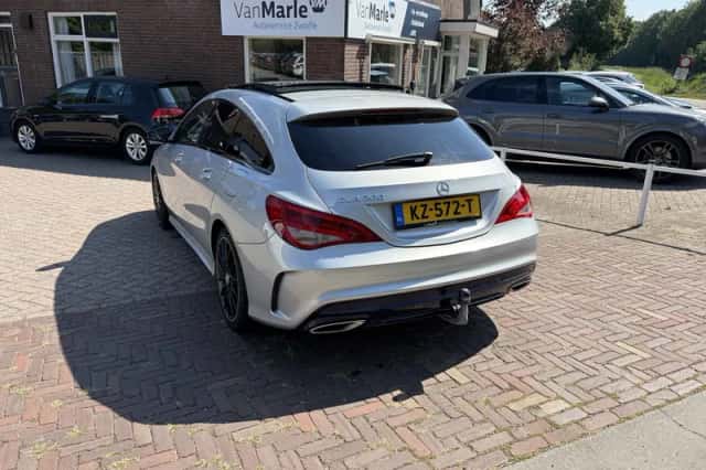 Mercedes-Benz CLA-Klasse (2017) thumbnail 4