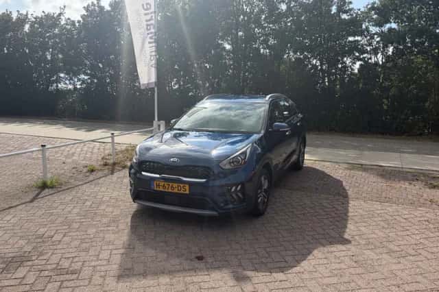 Kia Niro (2020) thumbnail 2
