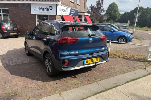 Kia Niro (2020) thumbnail 3