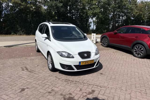 SEAT Altea XL (2014) thumbnail 1