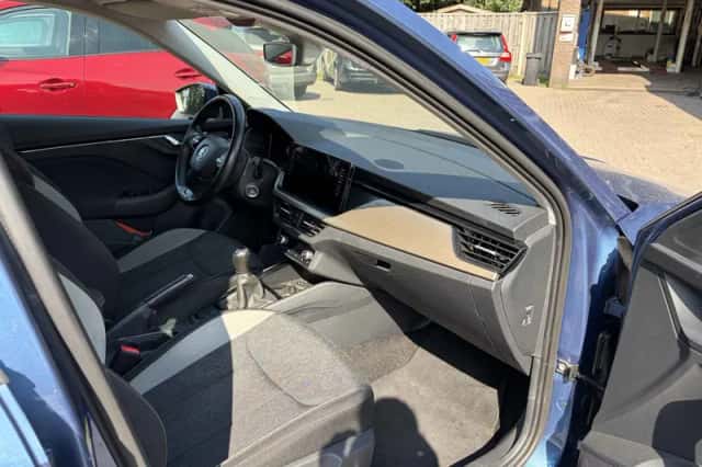 Škoda Kamiq (2020) thumbnail 5