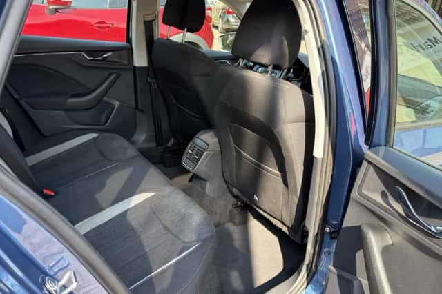 Škoda Kamiq (2020) thumbnail 6