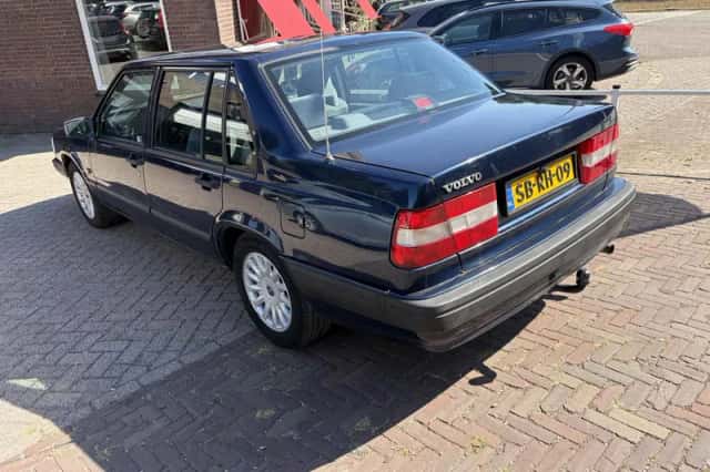 Volvo 940 (1997) thumbnail 3